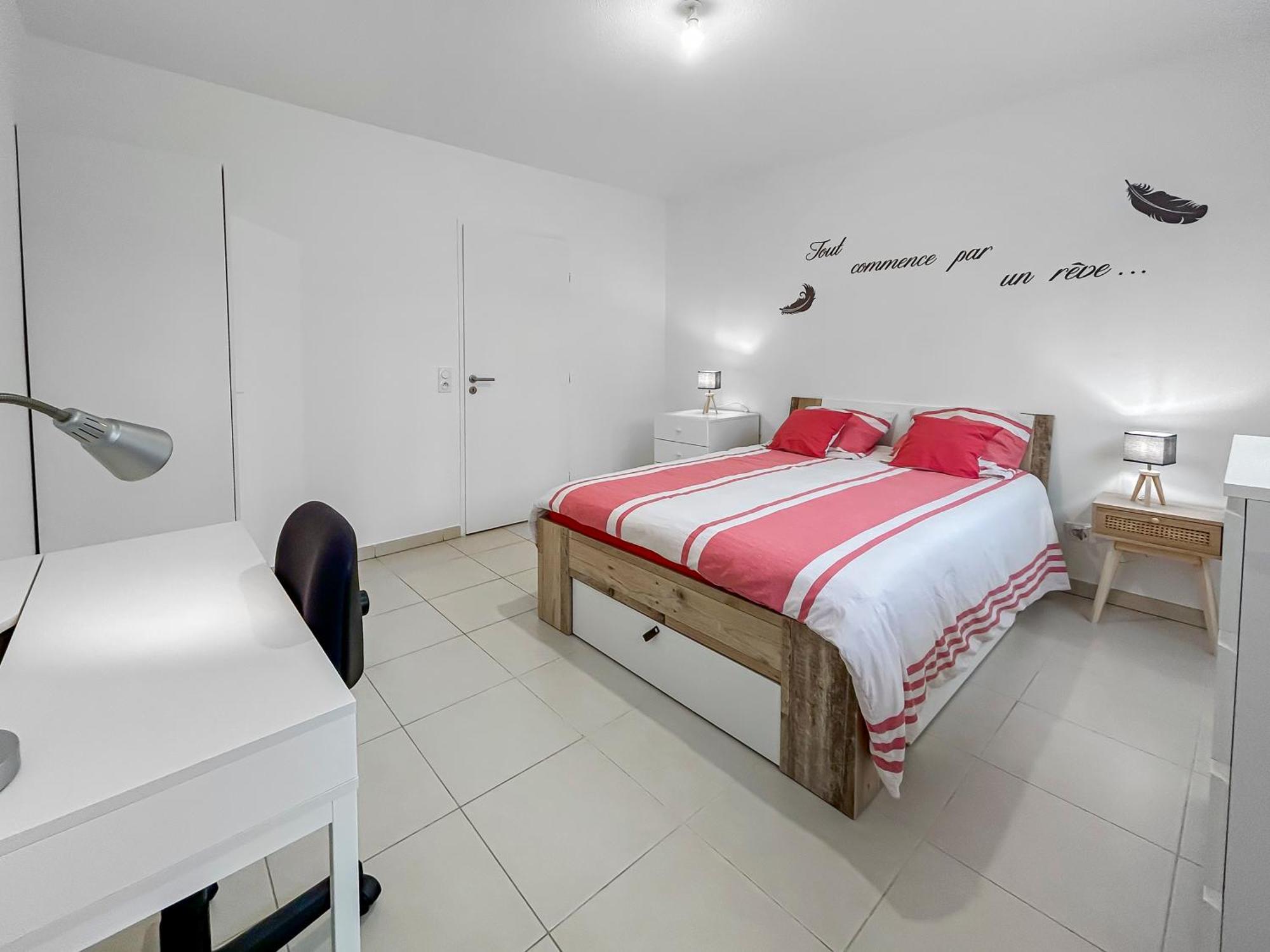Vivez Lunel-Clim-Wifi Fibre-Parking Prive-Patio T2 Lunel  Exterior foto
